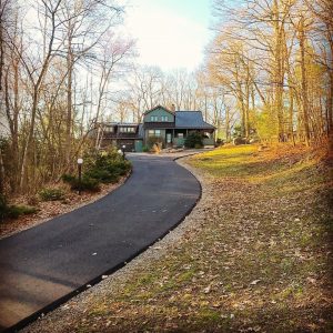 Bannon Paving - Asphalt and Paving Driveways and Parking Lots, Asphalt Patching, Asphalt Resurfacing, Crack Sealing, Milling, Reclaiming/Pulverizing, Sealcoating & Striping,